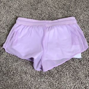 alo yoga ambience short